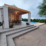 Villa Olive Garden House *