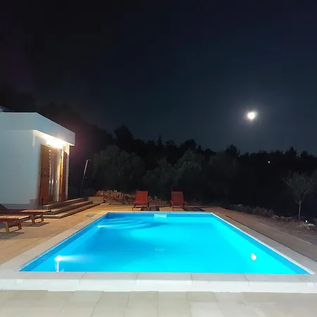 Olive Garden House *