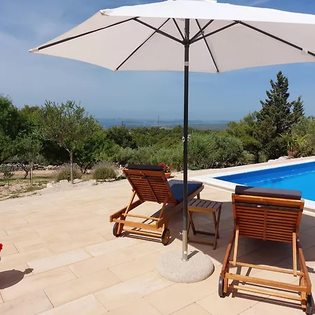 Olive Garden House *