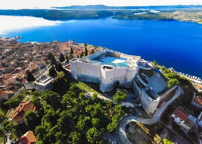 Olive Garden House Villa *