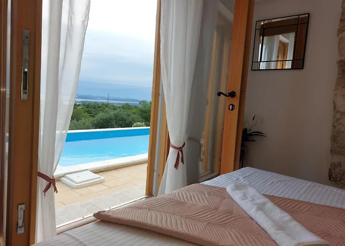 Olive Garden House Villa *